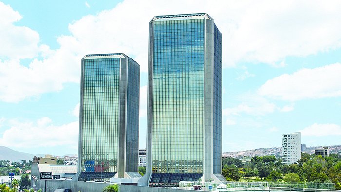 100 free spins no deposit Amazon Queen